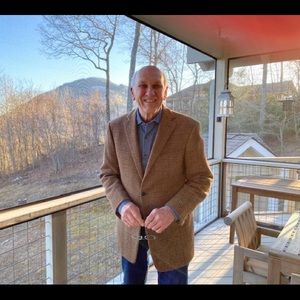 Meet your Posher, Robert e